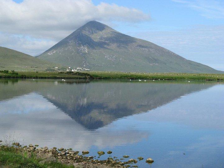 Bed and Breakfast Achill Water'S Edge Doogort Екстер'єр фото
