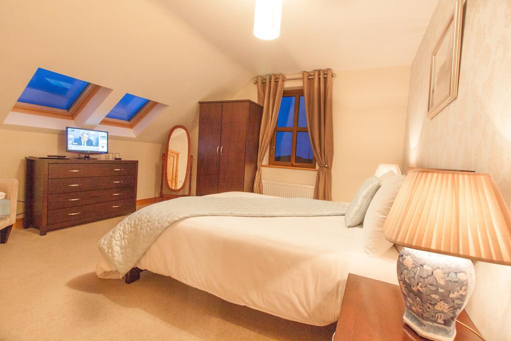 Bed and Breakfast Achill Water'S Edge Doogort Екстер'єр фото